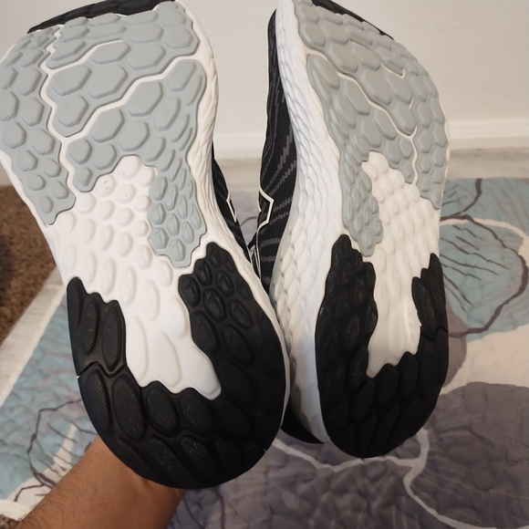 New Balance Shoes Womens US size10.5Fresh Foam 1080 Running Sneakers Knit LowTop - Picture 8 of 16